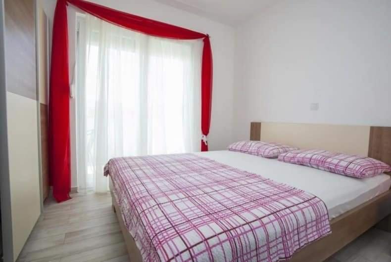 Apartman Tony 마카르스카 외부 사진