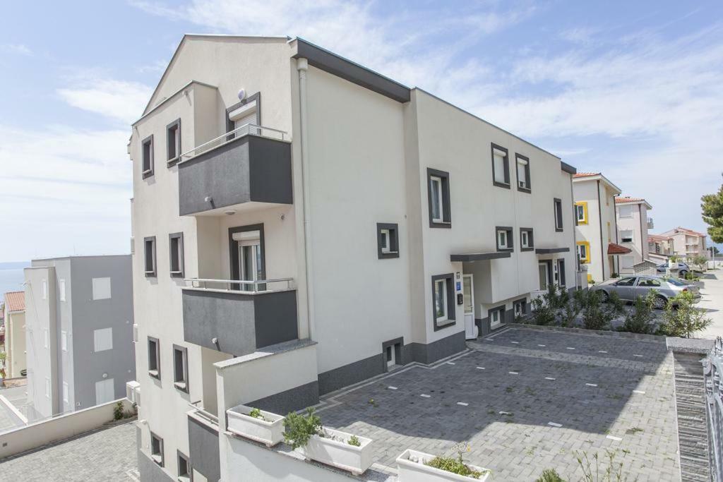 Apartman Tony 마카르스카 외부 사진